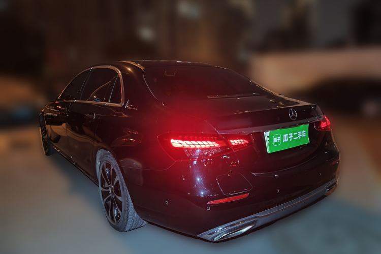 Used Mercedes-Benz E-Class New Energy 2022 E 350 e L Plug-in Hybrid Sedan Rear Left 45 Deg