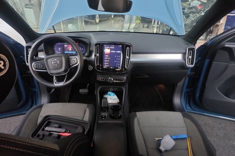 Used Volvo XC40 2023 B3 Smart & Stylish Edition