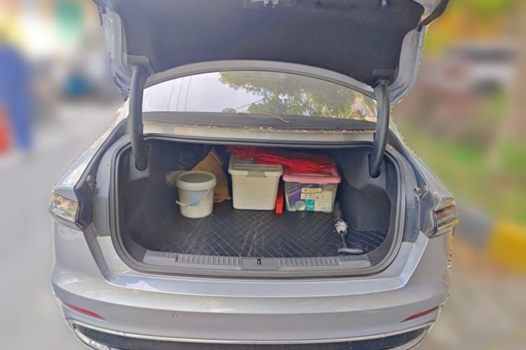 Used Lincoln Z 2022 iKoo Luxury Edition Trunk