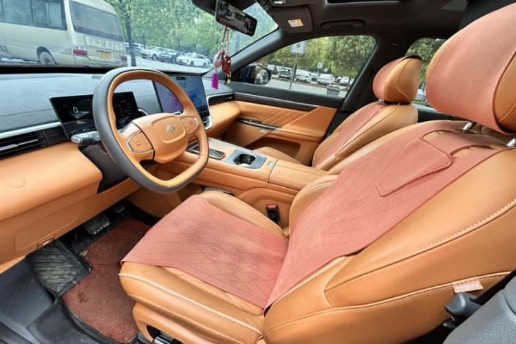 Used Dongfeng eπ eπ008 2025 210 Ultra Range-Extended Version 5 Seats Interior 2