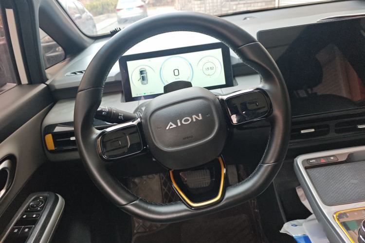 Used AION Y 2022 70 Tech Edition Lithium Iron Phosphate
