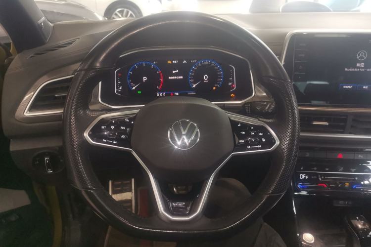 Used Volkswagen T-ROC 2023 300TSI DSG Two-Wheel Drive Starlight Edition