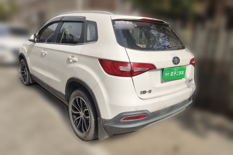 Used FAW Senya R7 2016 1.6L Manual Luxury Version
