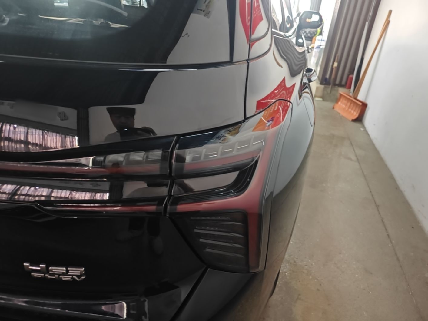 Hongqi HS3 PHEV 2025 Model 117km Jingwei Edition — снимка 9