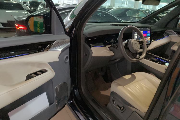 Used Zeekr 009 2022 WE Edition Driver Seat