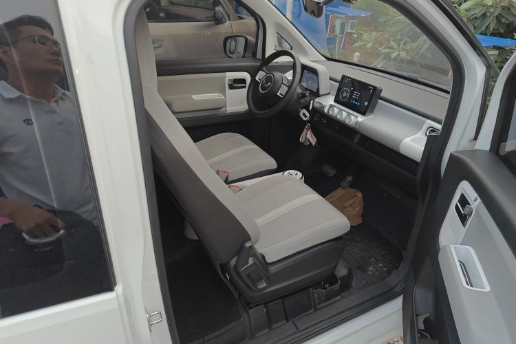 Used Wuling Air ev 2023 - Four Seats - Standard Edition