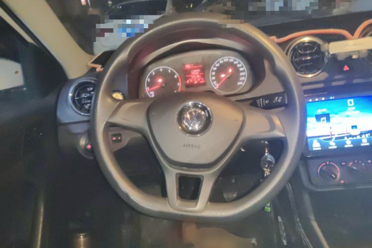 Used Volkswagen Jetta 2017 1.5L Manual Fashion Edition