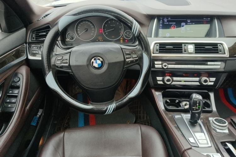 Used BMW 5 Series 2011 523Li Luxury Model Steering Wheel