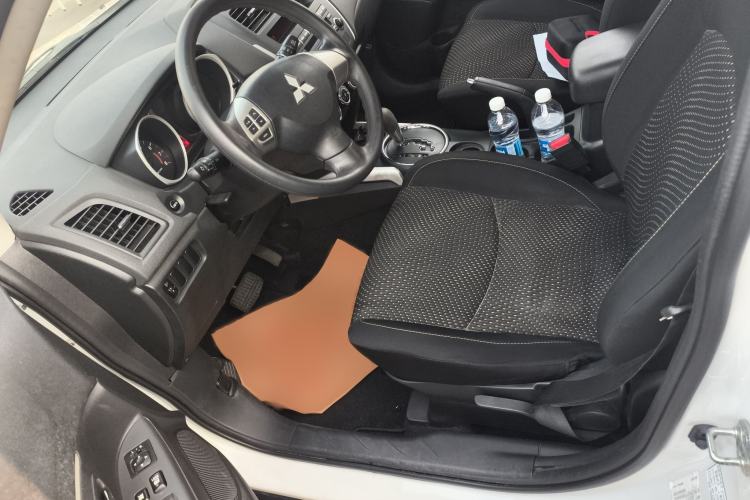 Used Mitsubishi ASX 2013 2.0L CVT Two-Wheel Drive Elite Edition
