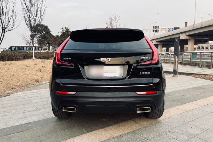 Used Cadillac XT4 2021 28T Two-Wheel Drive Tech Edition
