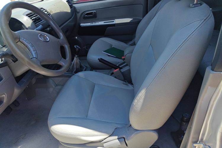 Used Great Wall Wingle 5 2011 2.2L Wealth Edition Two-Wheel Drive Big Double-Cab GW491QE
