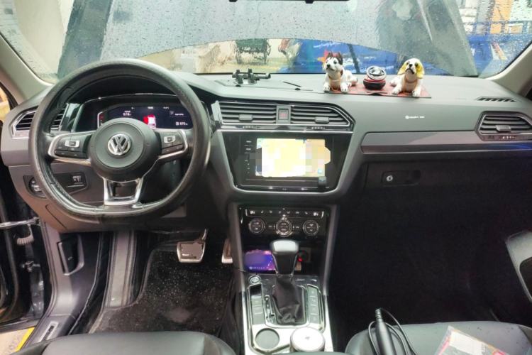 Used Volkswagen Tiguan L 2021 330TSI Automatic Two-Wheel Drive R-Line Enhanced Edition
