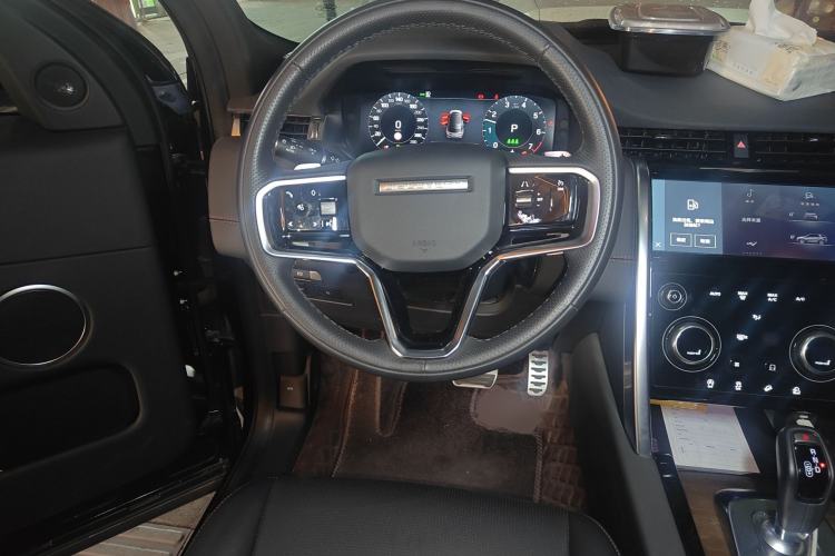 Used Land Rover Discovery Sport 2023 249 PS R-Dynamic S Performance Edition Steering Wheel