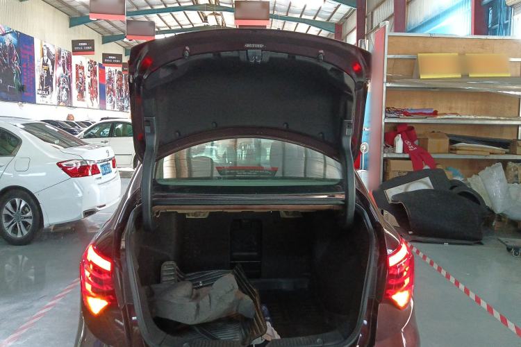 Used GAC Trumpchi GA6 2016 235T DCT Luxury Edition
