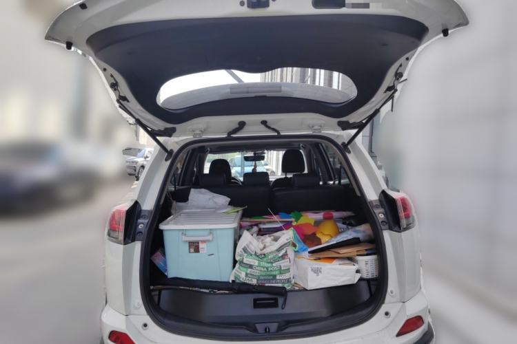 Used Toyota RAV4 2019 2.0L CVT Two-Wheel Drive Fashion X Limited Edition China V Standard
