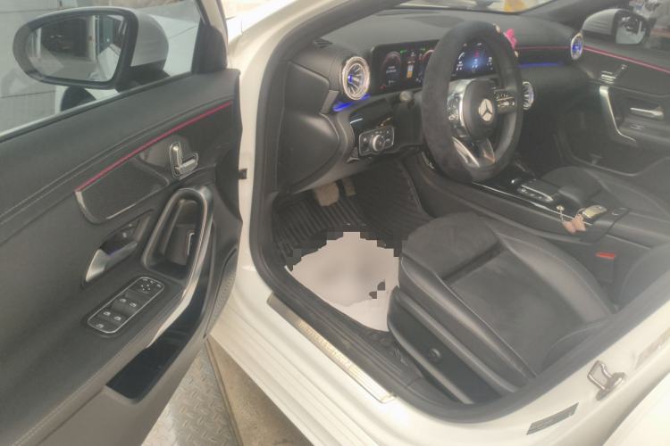 Used Mercedes-Benz A-Class 2022 Revised Version A 200 L Sport Sedan Fashionable Style Driver Seat