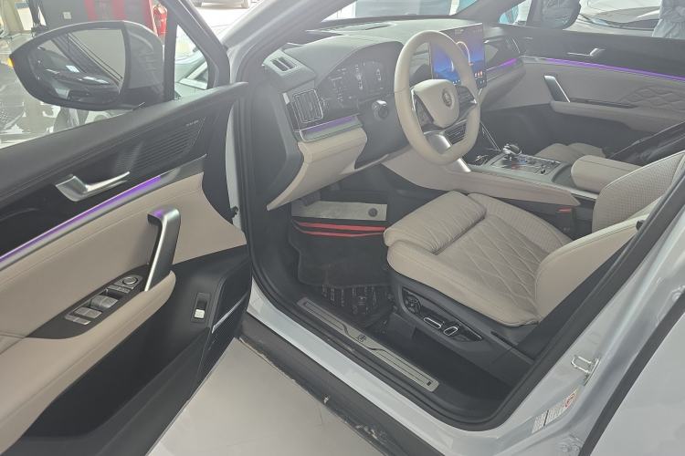 Used BYD Tang New Energy 2025 Intelligent Driving Version DM-i 115KM Flagship Edition Driver Seat