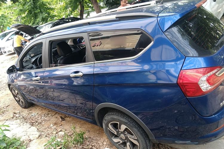 Used Baojun 310W 2018 1.5L Automatic Luxury Version China V
