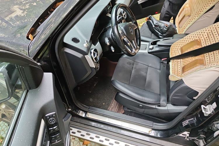 Used Mercedes-Benz GLK-Class 2015 GLK 260 4MATIC Dynamic Edition Ultimate Version
