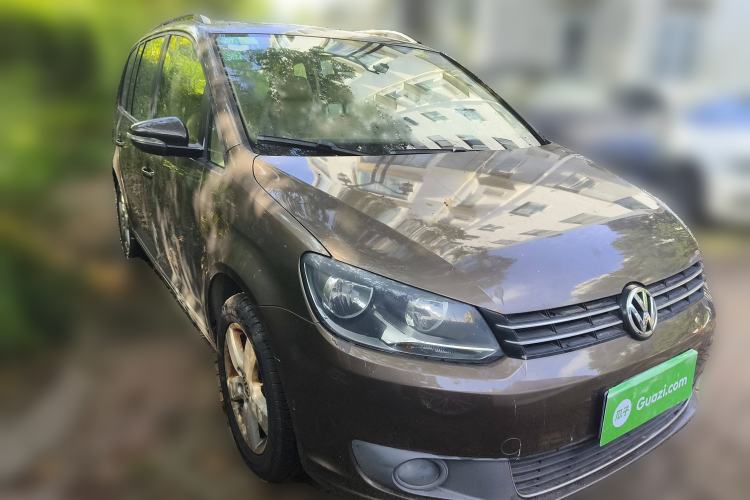 Used Volkswagen Touran 2011 1.4T Manual Zhiya Edition 5 Seats
