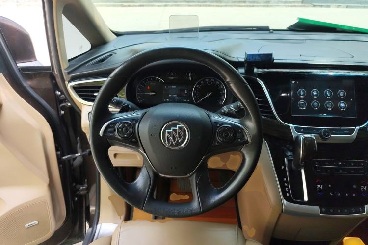 Used Buick GL8 2017 ES 28T Flagship Model China V Standard