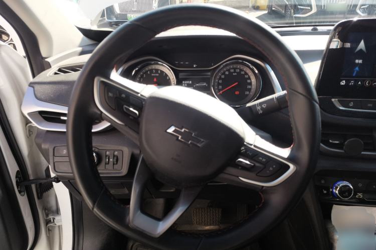 Used Chevrolet Orlando 2020 Light Hybrid Redline 530T Automatic Zhaoxiang Edition (5+2 Models) Steering Wheel
