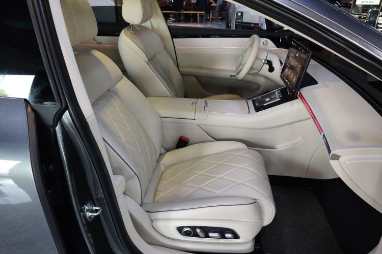 Used Hima Stelato S9 2024 All-Electric Max Rear-Drive Long-Range Version
