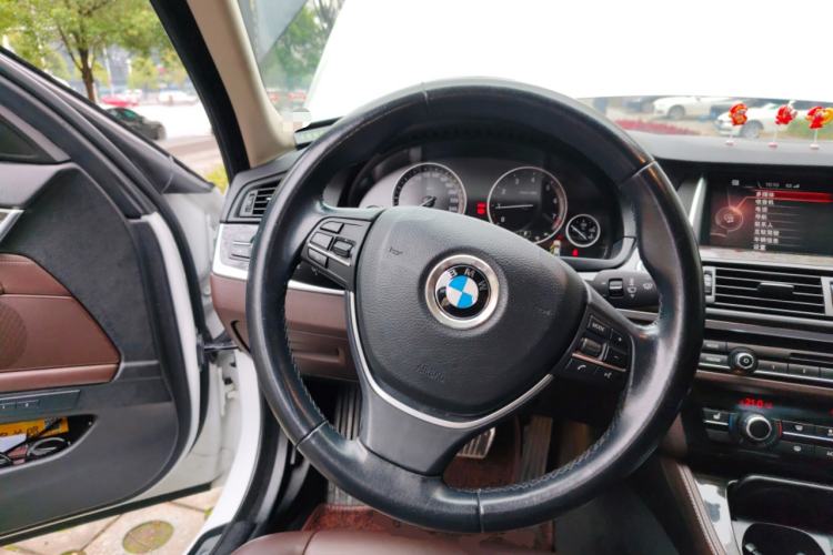 Used BMW 5 Series 2014 525Li Luxury Design Package
