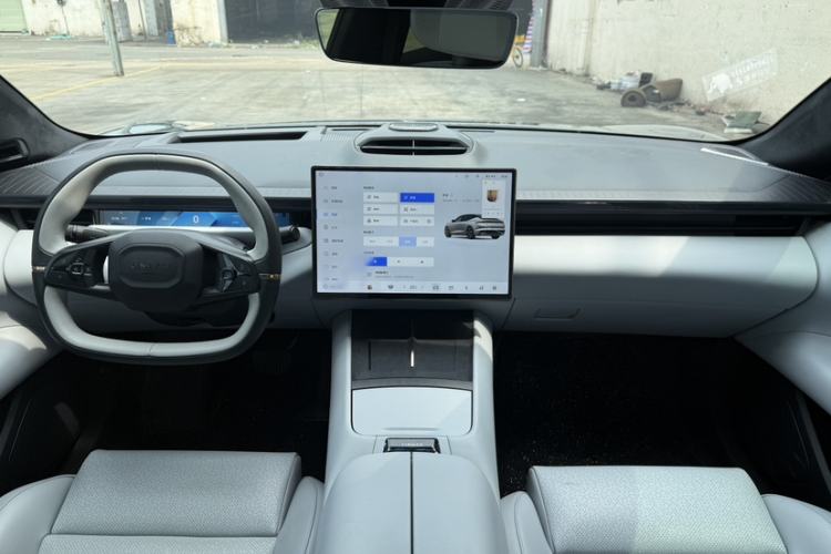 Used Lynk & Co Z10 2025 95 kWh 702 km All-Wheel Drive Intelligent Driving Ultra