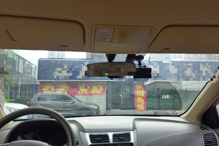 Used Hyundai Verna (older generation) 2010 Sedan 1.4L Automatic Fashionable GT Model Headliner