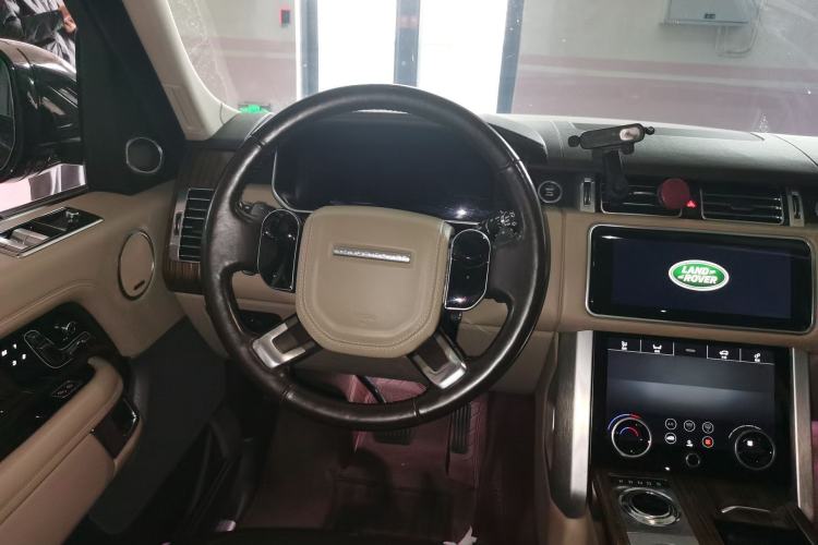 Used Land Rover Range 2018 3.0 SC V6 Vogue Extended-Length Model