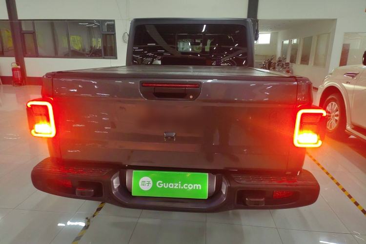 Used Jeep Gladiator 2022 3.6L Pioneer Edition