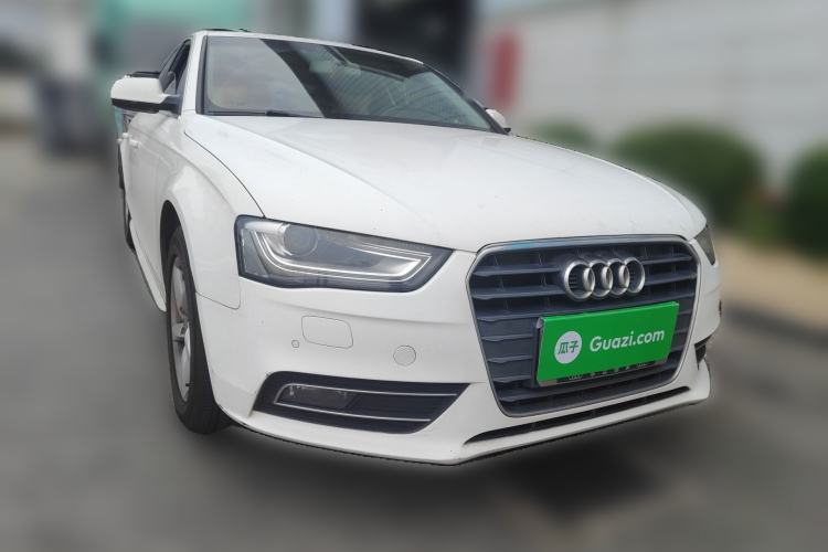 Used Audi A4L 2013 35 TFSI Automatic Comfort Model Front Right 45 Deg