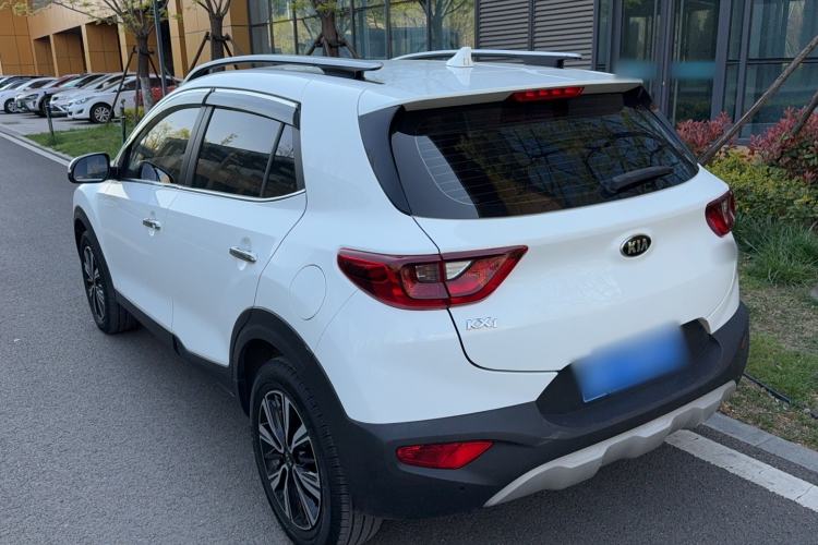 Used Kia kx1 Stonic 2021 1.4L Automatic Fun Edition Exterior 1