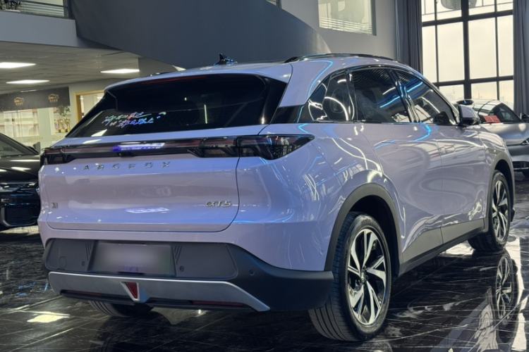 Used ARCFOX Alpha T5 2024 520 AIR
