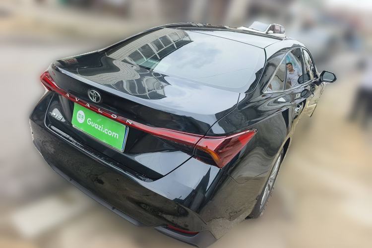 Used Toyota Avalon 2024 2.0L Luxury Edition Rear Right 45 Deg