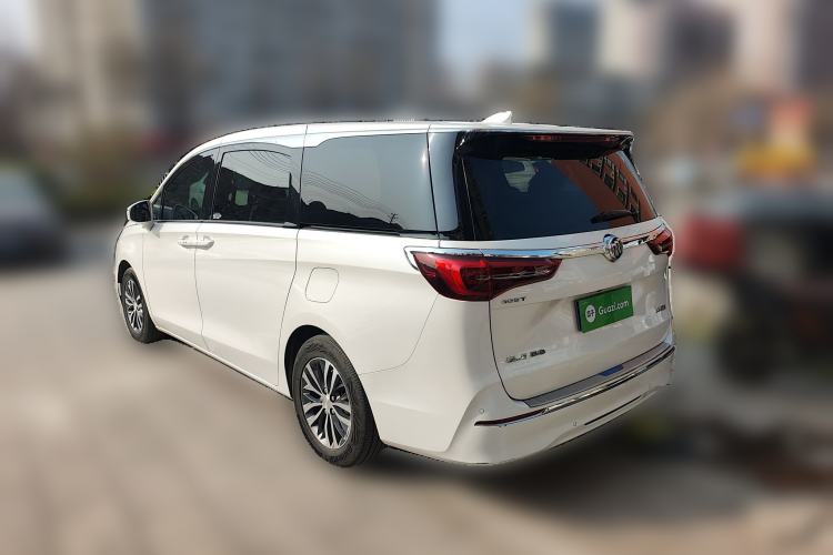 Used Buick GL8 2022 ES Landtrek 653T Comfort Edition