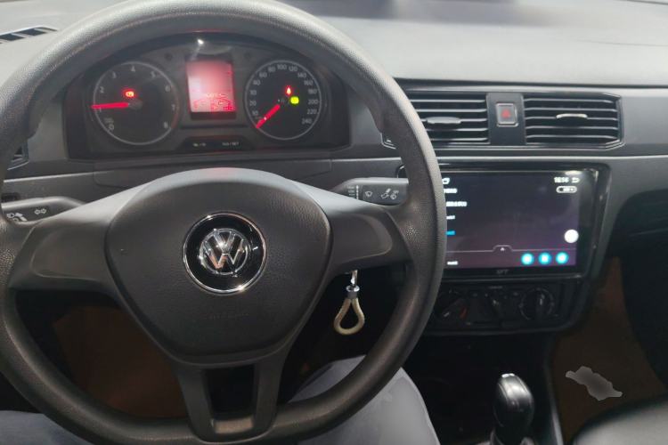 Used Volkswagen Santana 2021 1.5L Automatic Fashion Edition Center Console