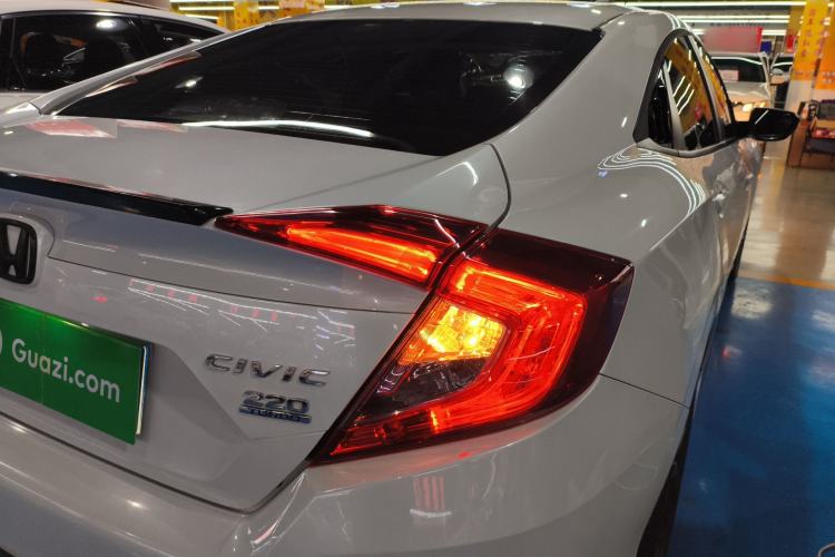 Used Honda Civic 2019 220TURBO CVT Dynamic Edition China VI