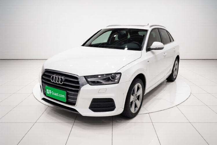 Used Audi Q3 2016 35 TFSI quattro all-wheel-drive style model Guazi used car, China used car export, Used car for sale, Used cars, Cheapest cars for sale