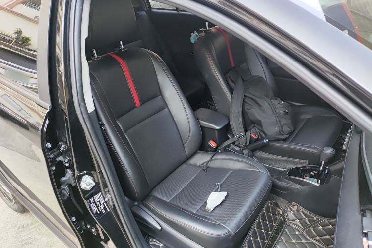 Used Toyota YARiS L Zhi Xuan 2021 X-Trail 1.5L CVT Luxury Edition
