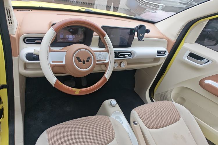 Used Wuling Hongguang MINIEV 2024 3rd Generation 215km Advanced Version