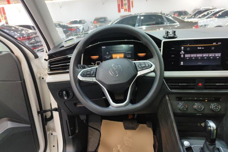 Used Volkswagen Tiguan L 2022 330TSI Automatic Two-Wheel Drive Comfort Edition