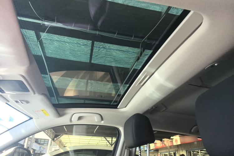 Used Honda Vezel 2023 1.5L CVT Pioneer Edition