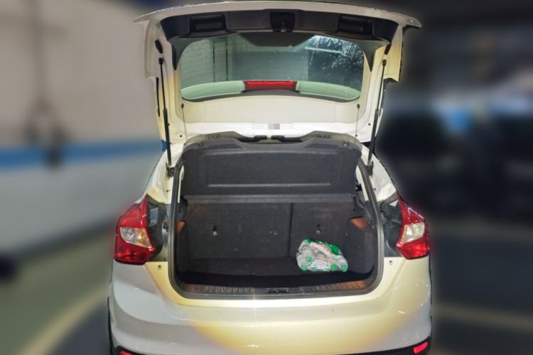 Used Ford Focus 2012 Hatchback 1.6L Automatic Comfort Model
