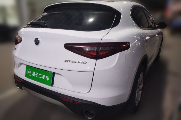 Used Alfa Romeo Stelvio 2017 2.0T 200HP Elite Edition