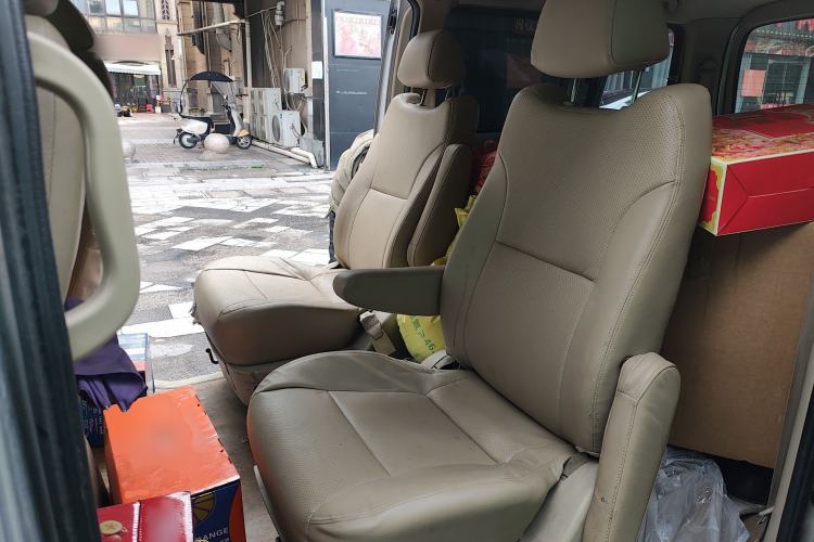 Used Jinbei Grace 2010 2.7L 3rd Generation Yu Ling Luxury Version Long Wheelbase 9-Seater Equipped with 2TR Engine