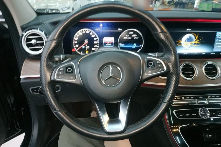 Used Mercedes-Benz E-Class 2016 E 300 L Stylish Model
