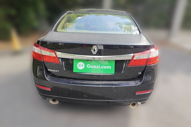 Used Renault Latitude 2011 2.5L Automatic Flagship Navigation Edition
