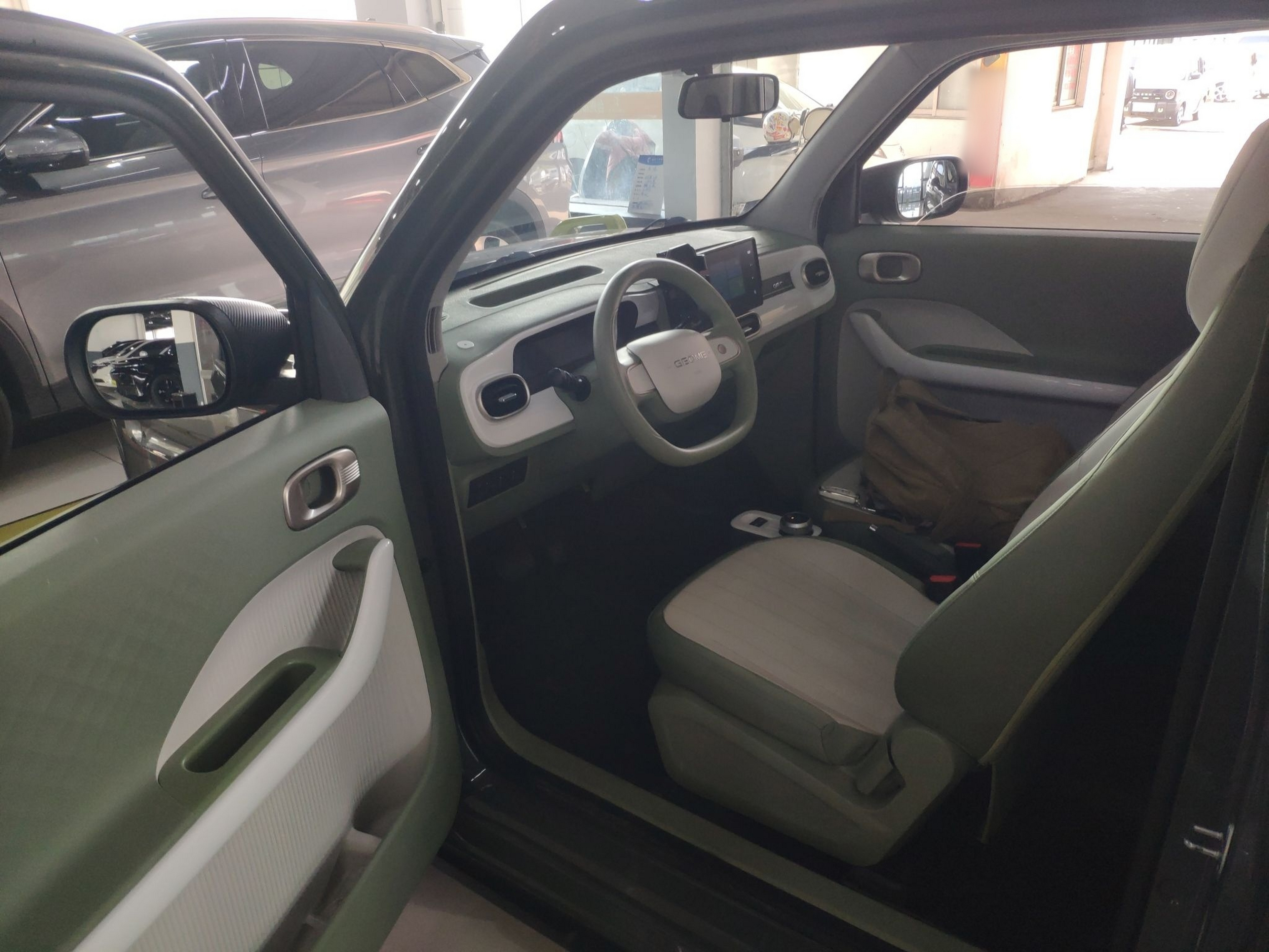Interior delantero
